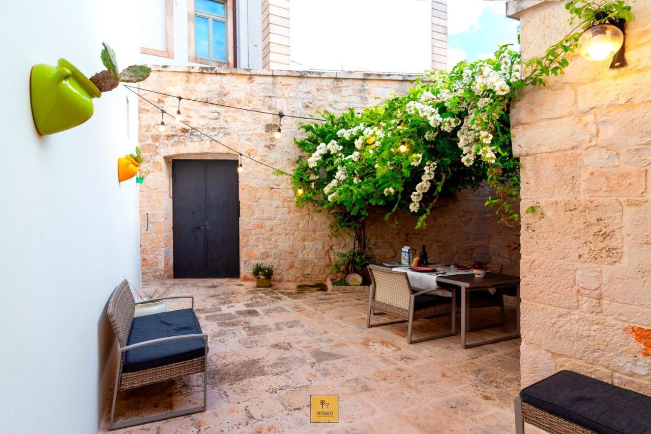 Petralu By La Puglia In Un Trullo Villa Locorotondo Exterior photo